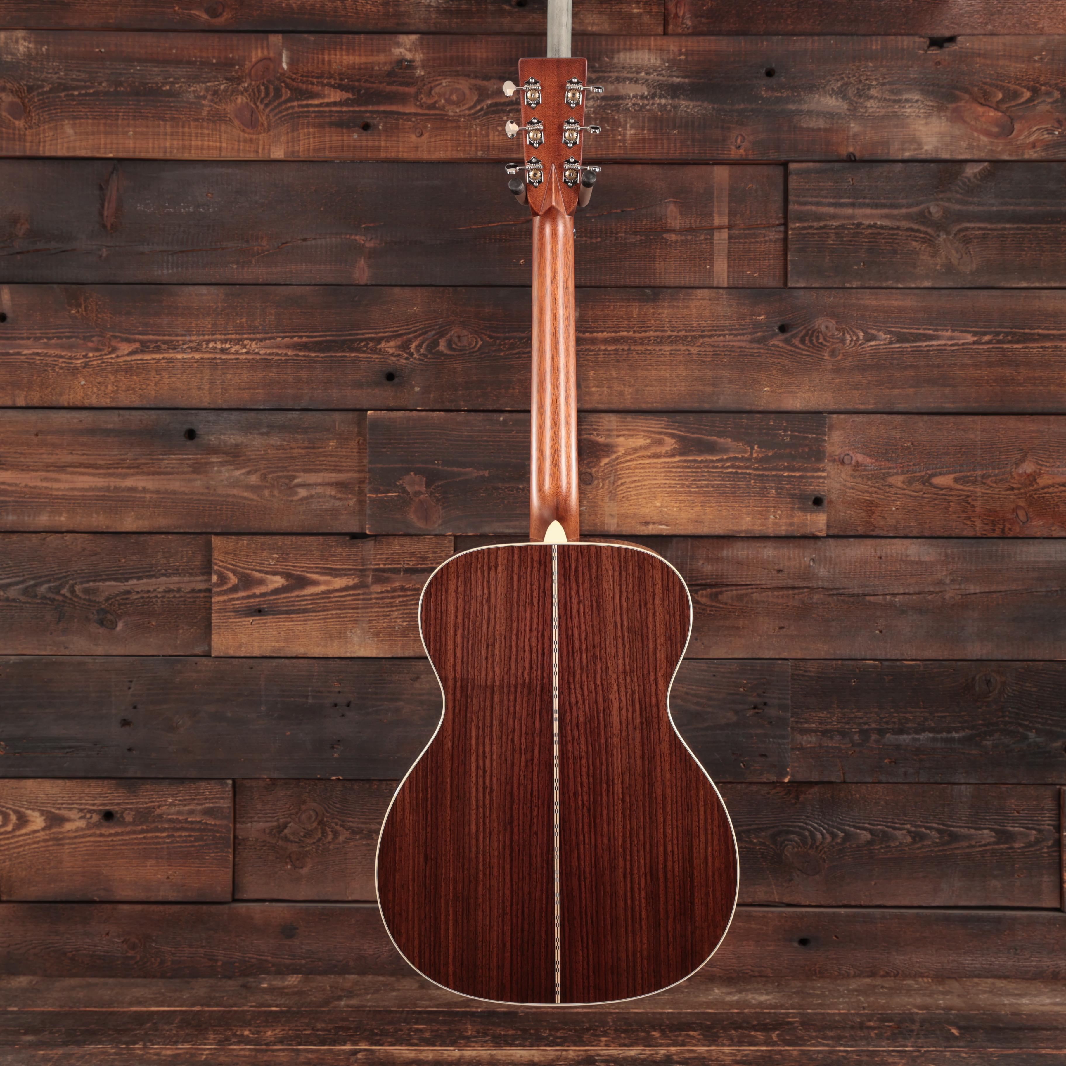 Martin Standard Series 000-28 Acoustic Guitar - Andertons Music Co.